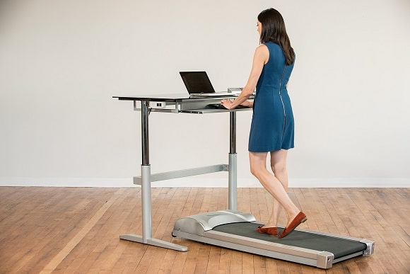 Why You Should Consider Getting A Standing Desk - GeekExtreme