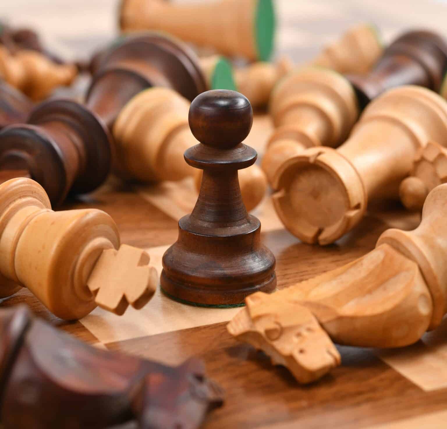 how-to-avoid-making-blunders-in-chess-blunder-could-play-chess