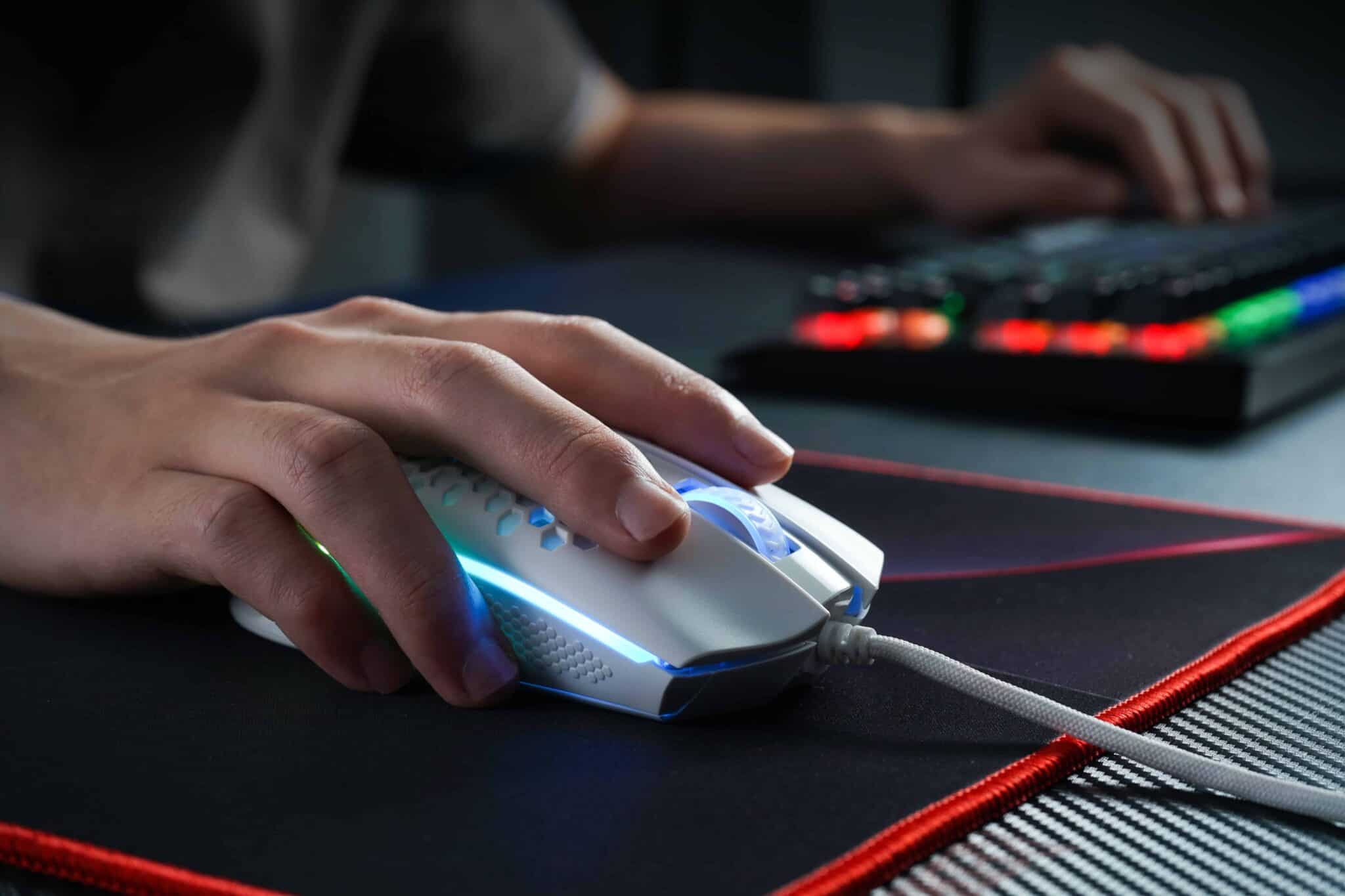 5 Best Lightweight Gaming Mouse GeekExtreme